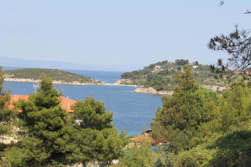 Kallisti Ormos Panagias Bagian luar foto
